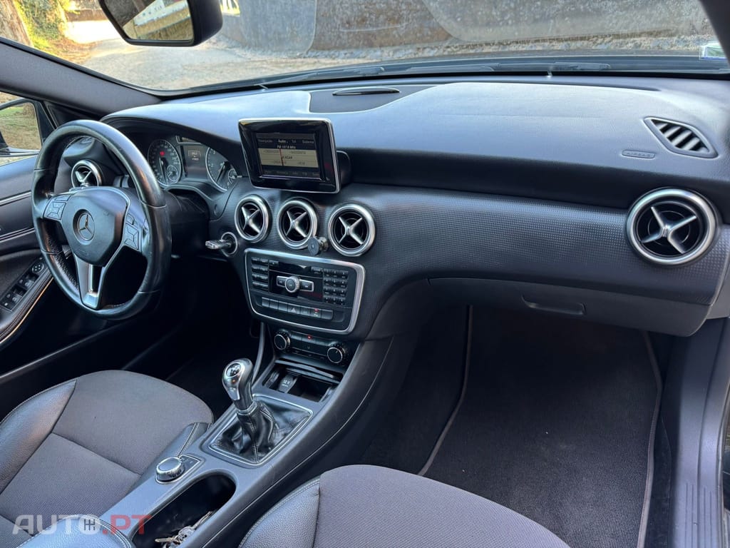 Mercedes-Benz A 180 AMG