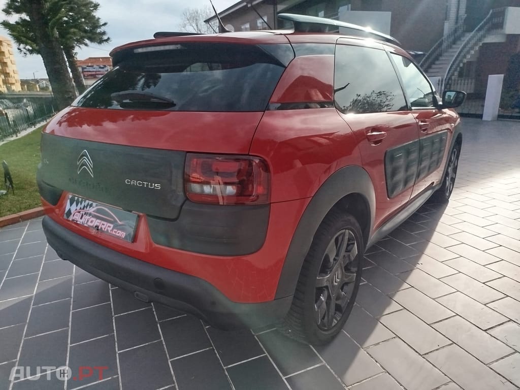 Citroen C4 Cactus 1.2 PureTech Shine