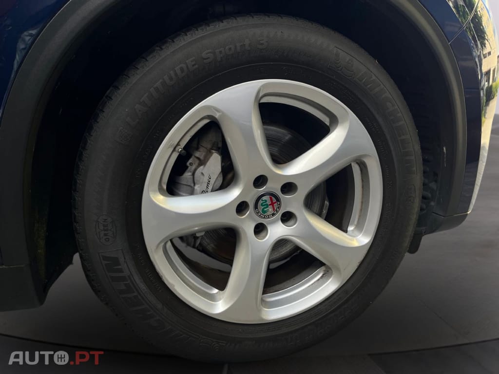 Alfa Romeo Stelvio 2.2 D Super AT8