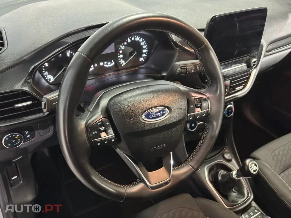 Ford Puma 1.0 EcoBoost MHEV Titanium Design