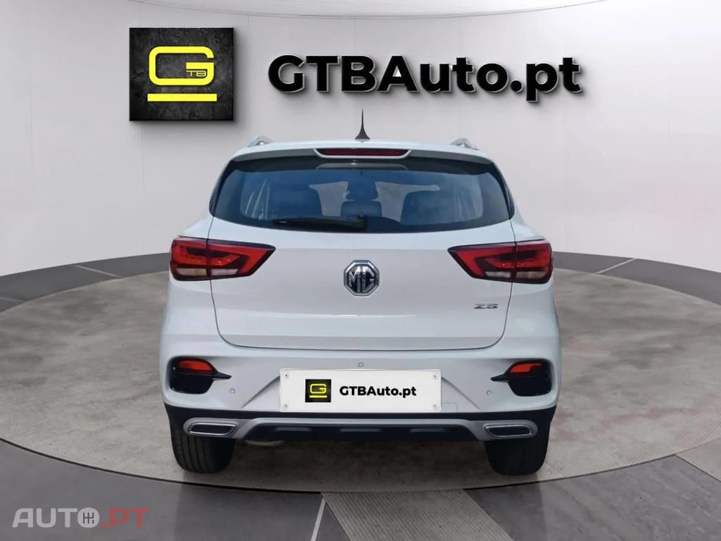MG ZS Luxury 1.0 T-GDI 
