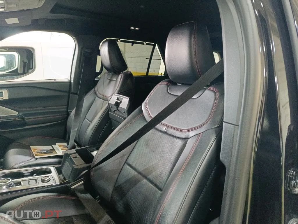 Ford Explorer 3.0 EcoBoost PHEV ST-Line