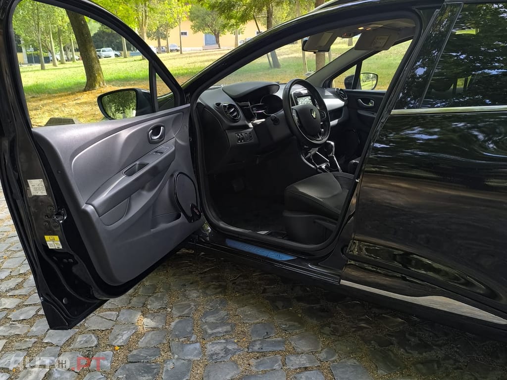 Renault Clio Sport Tourer Renault Clio 4 Sport Tourer Limited DCI