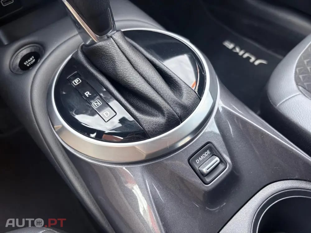 Nissan Juke 1.6 Hybrid N-Connecta