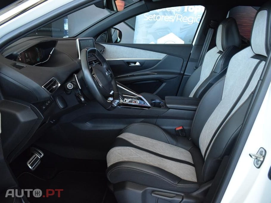 Peugeot 3008 1.6 Hybrid4 GT e-EAT8