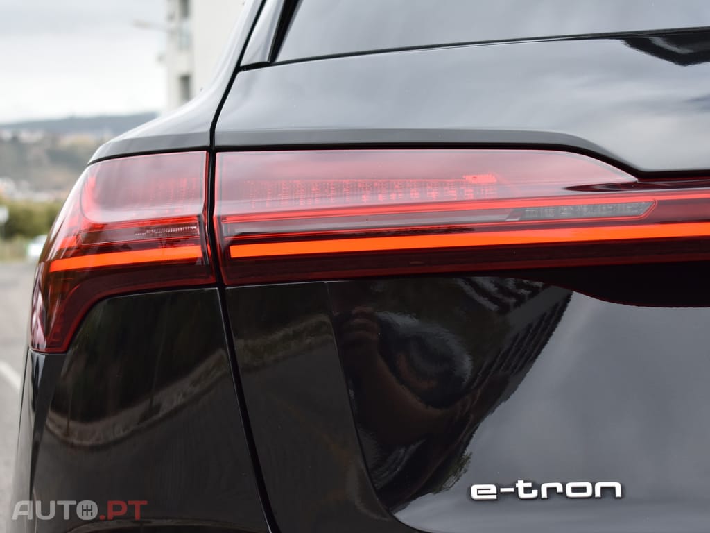 Audi E-Tron 55 quattro S line