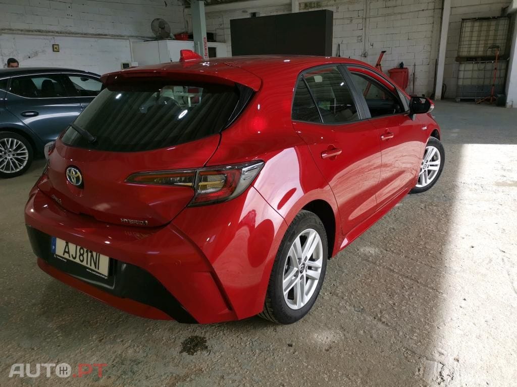 Toyota Corolla 1.8 Hybrid Comfort
