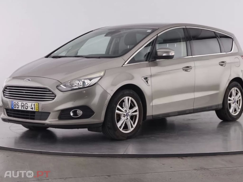 Ford S-Max 2.0 TDCi Titanium