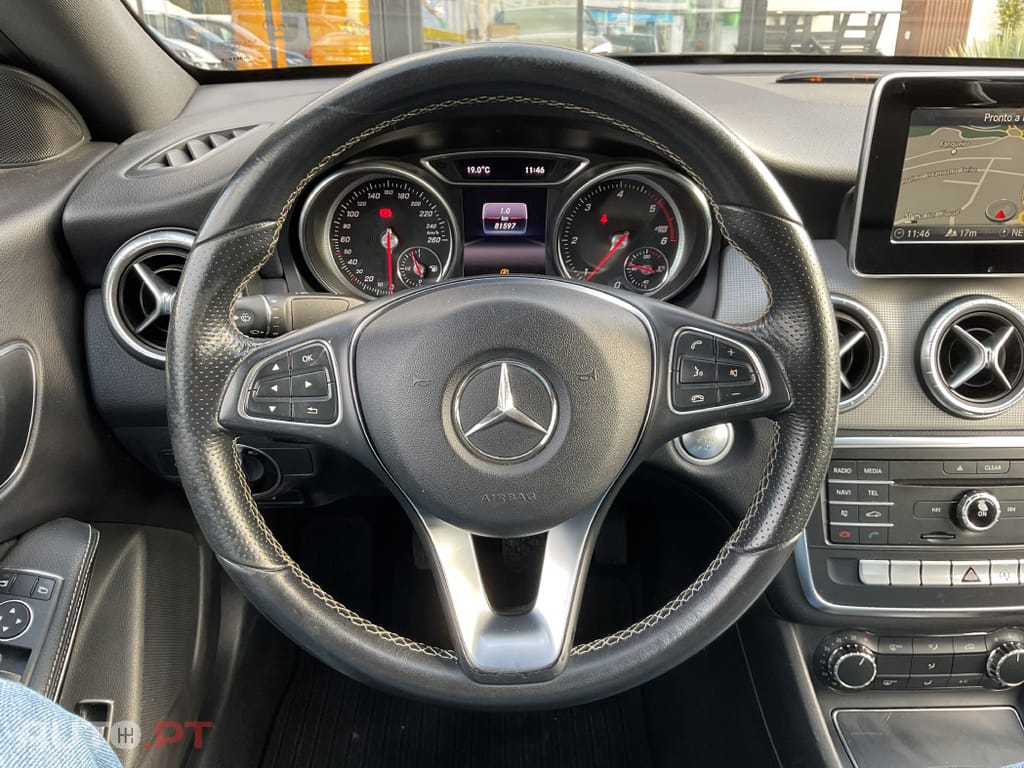 Mercedes-Benz CLA 180 d Urban