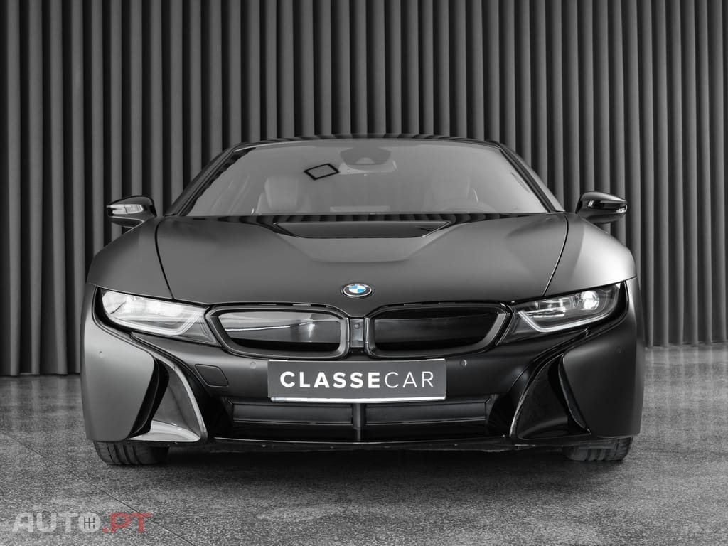 BMW i8 Standard