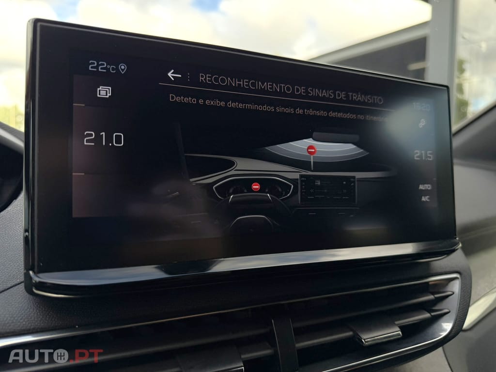 Peugeot 3008 1.5 BlueHDi GT EAT8