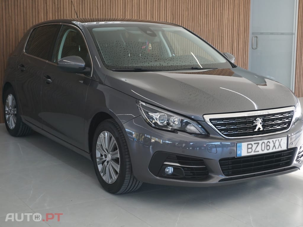 Peugeot 308 1.2 PureTech Allure Full LED