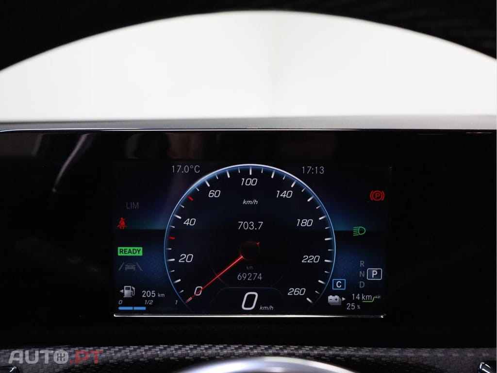 Mercedes-Benz A 250 e Auto