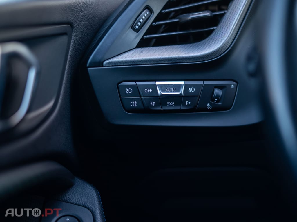 BMW 216 d Pack Desportivo M