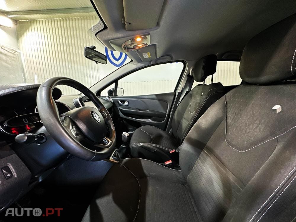 Renault Clio Sport Tourer ST Limited Edition