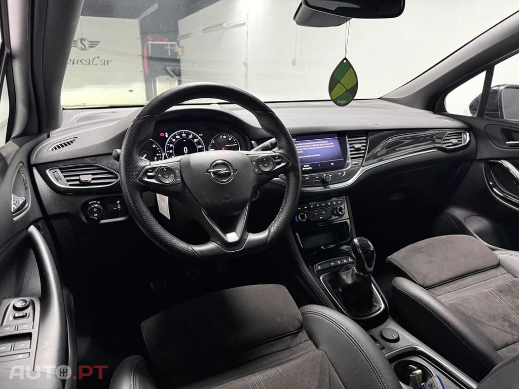 Opel Astra 1.5 D Elegance