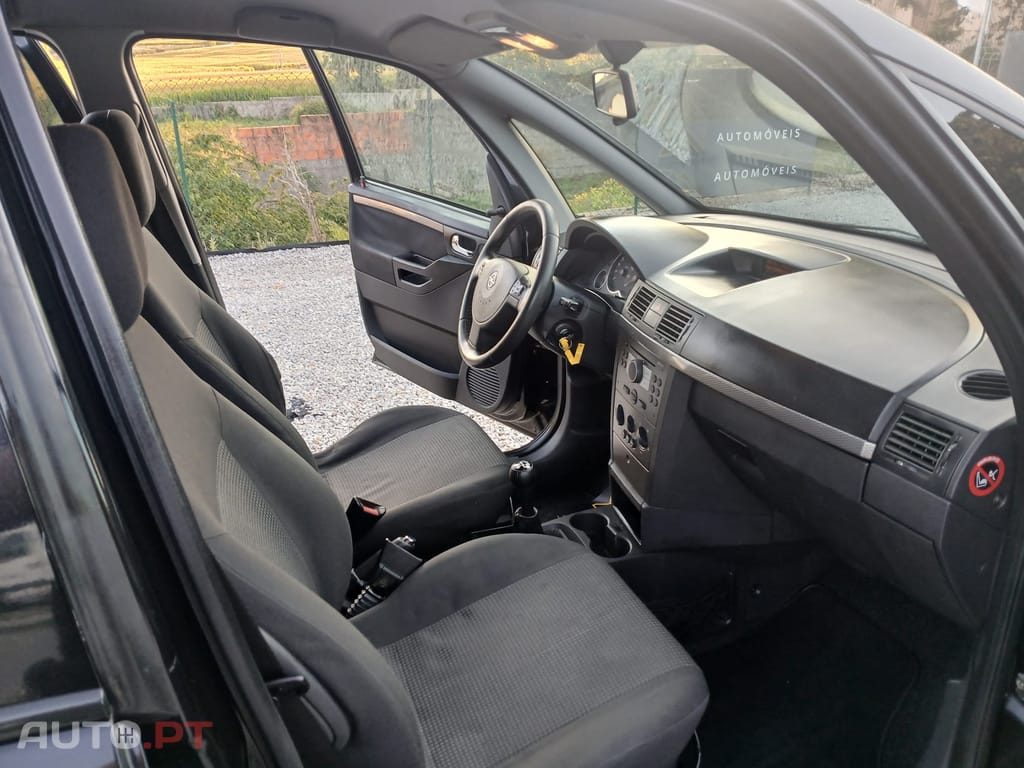 Opel Meriva 1.3 CDTI 5 Lugares