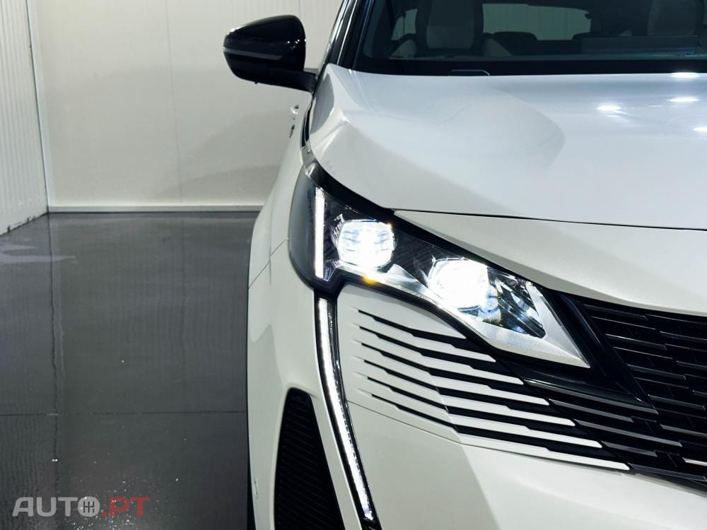 Peugeot 3008 1.6 Hybrid4 GT Pack e-EAT8