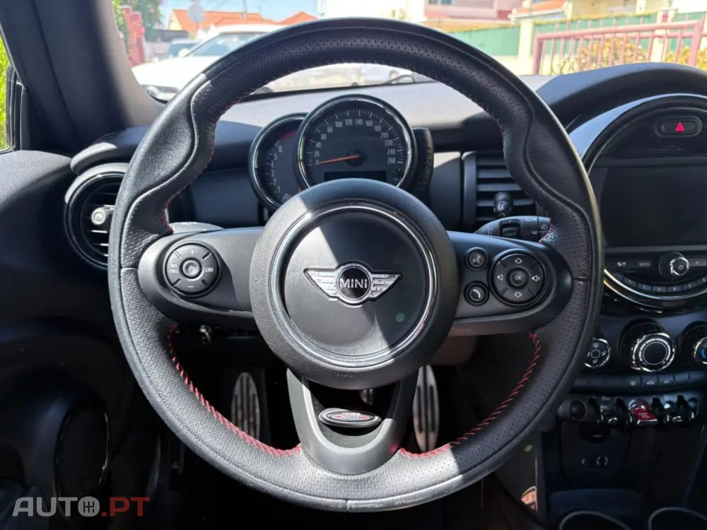 MINI Cooper One