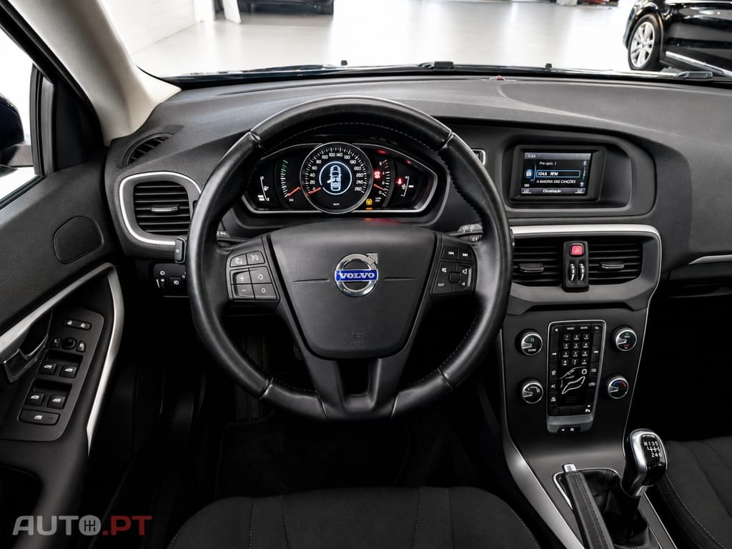 Volvo V40 1.6 D2 Momentum