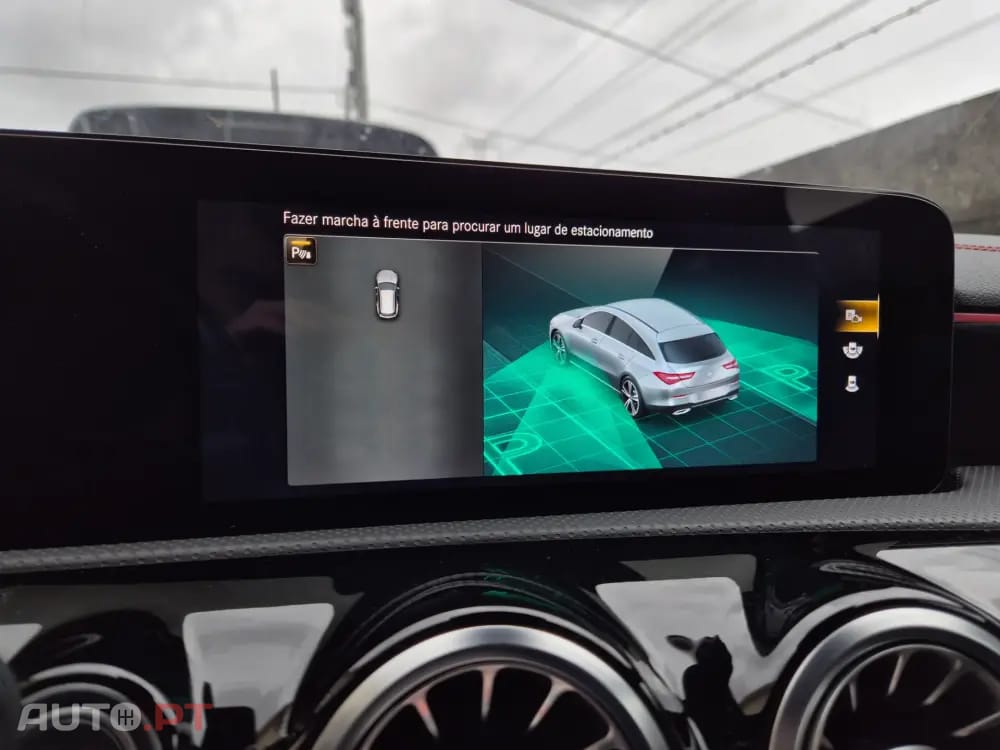 Mercedes-Benz CLA 250 e Shooting Brake AMG Line