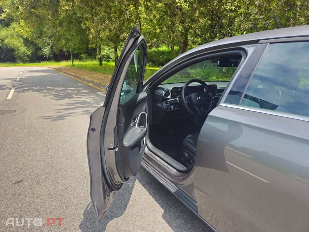 Mercedes-Benz A 180 d 7G-DCT