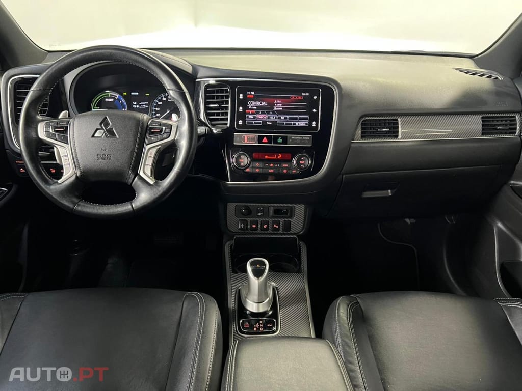 Mitsubishi Outlander 2.4 Mivec PHEV Instyle