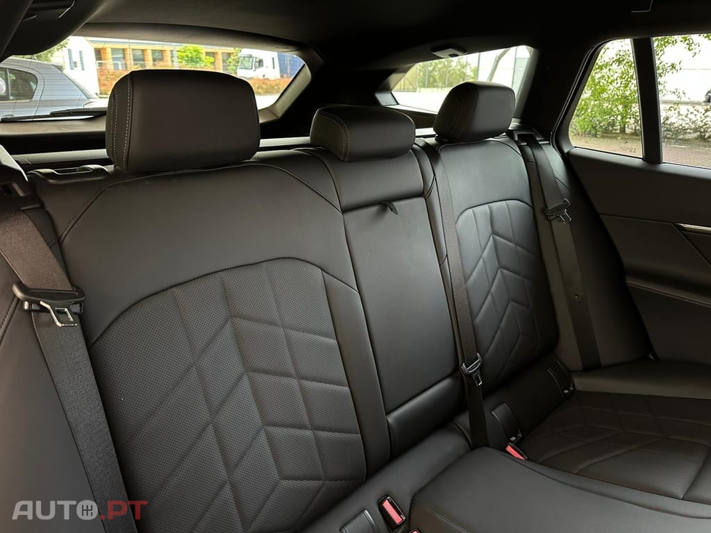 BMW 530 e Pack Desportivo M