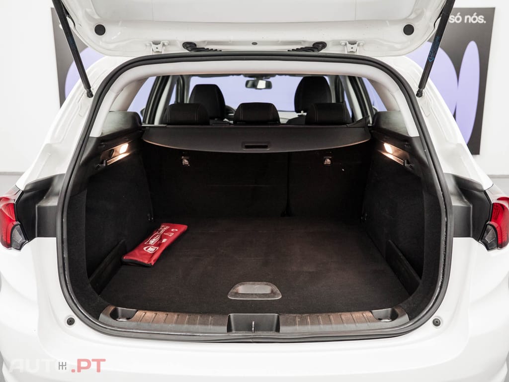 Fiat Tipo 1.3 M-Jet Lounge