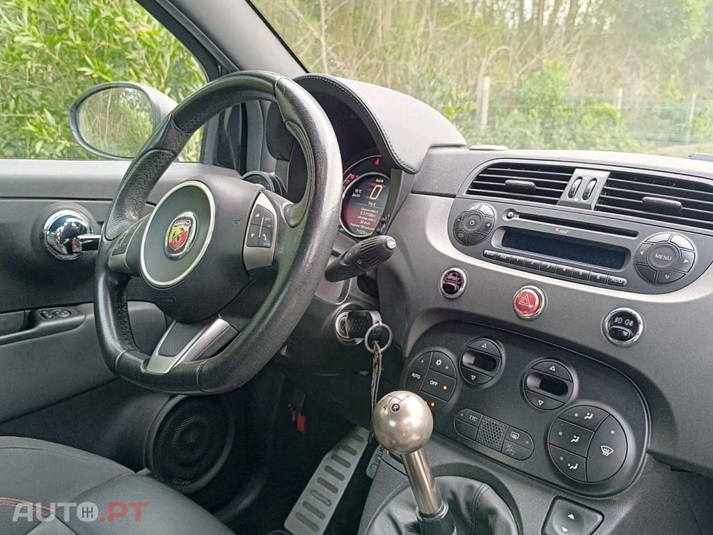 Abarth 595 Competizione