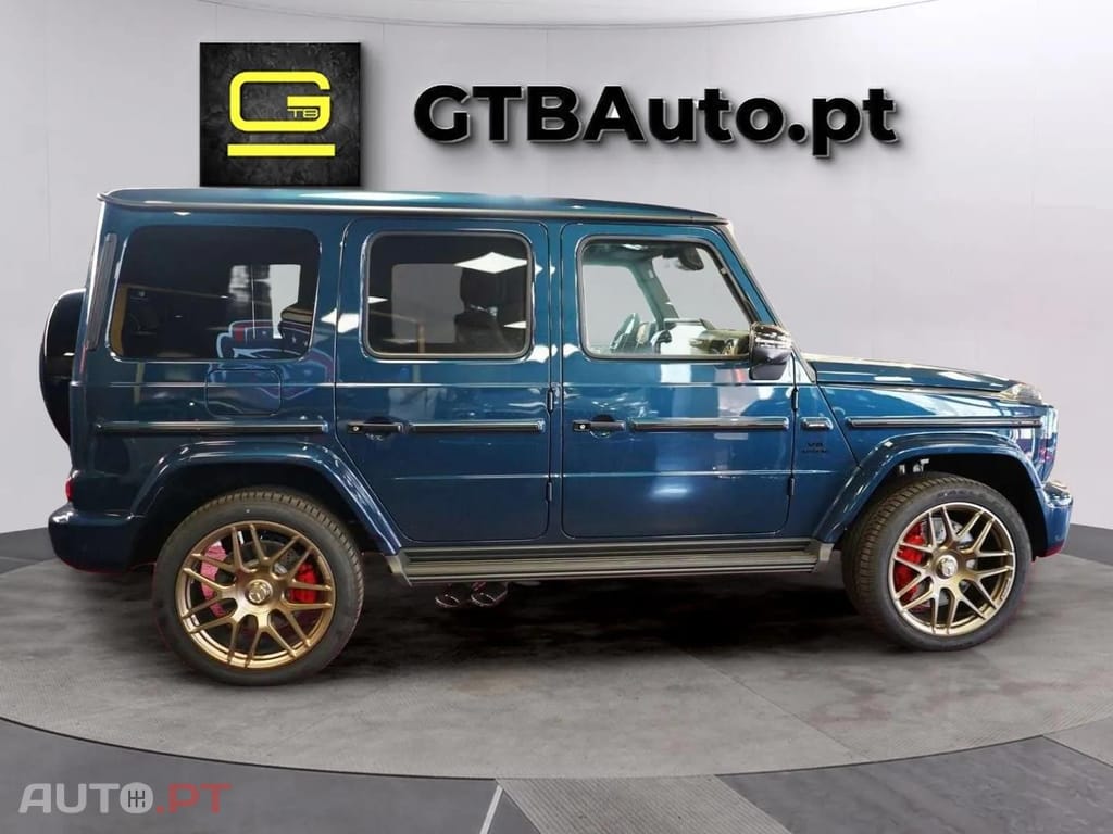 Mercedes-Benz G 63 AMG FACELIFT KEYLESS CARBON