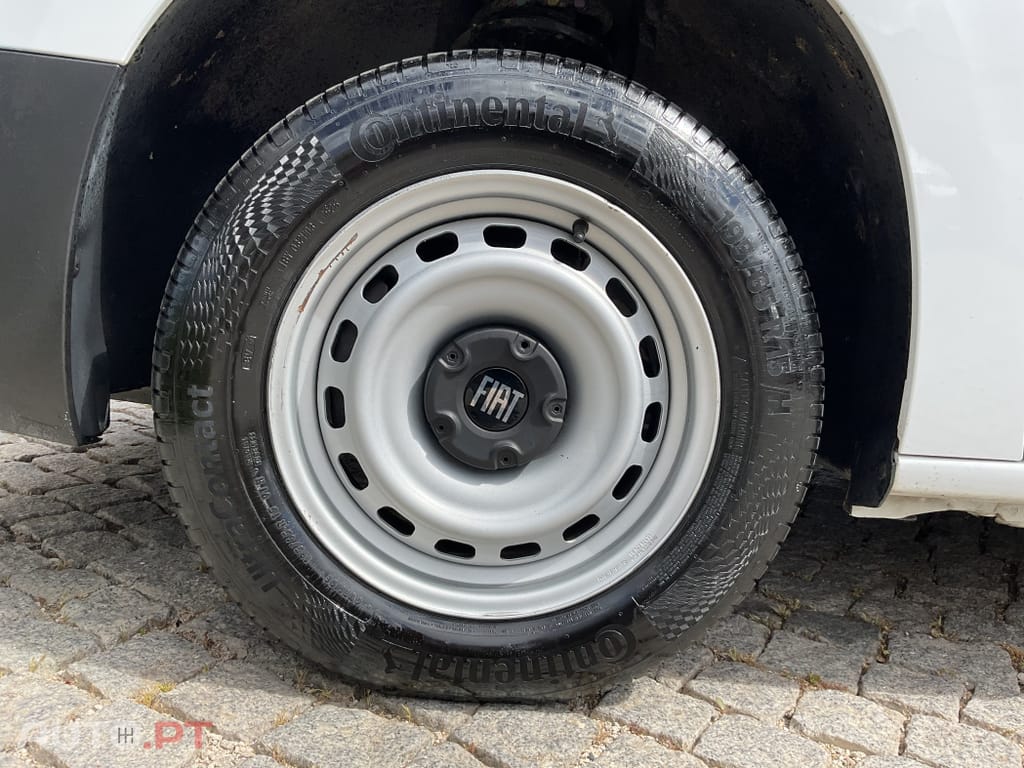 Fiat Doblo Outro