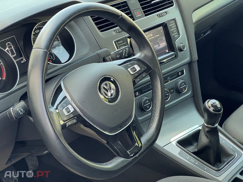 Volkswagen Golf 1.6 TDi Confortline