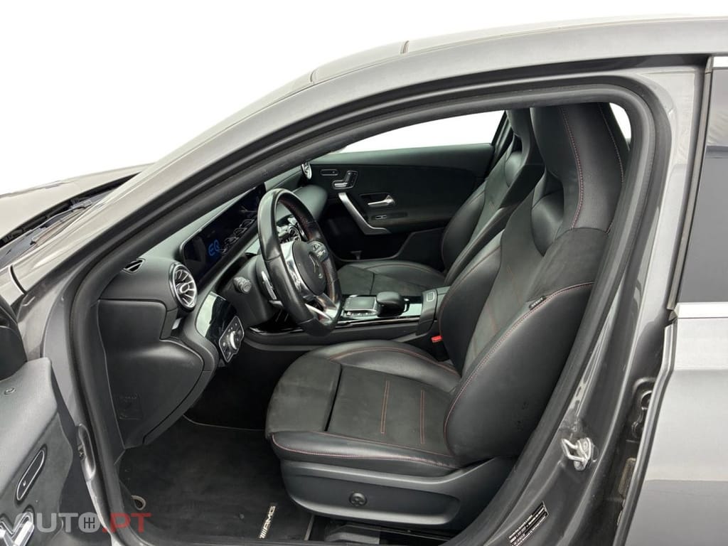 Mercedes-Benz A 250 e 8G-DCT AMG Line