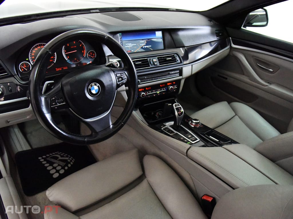 BMW 530 DA TOURING XDRIVE