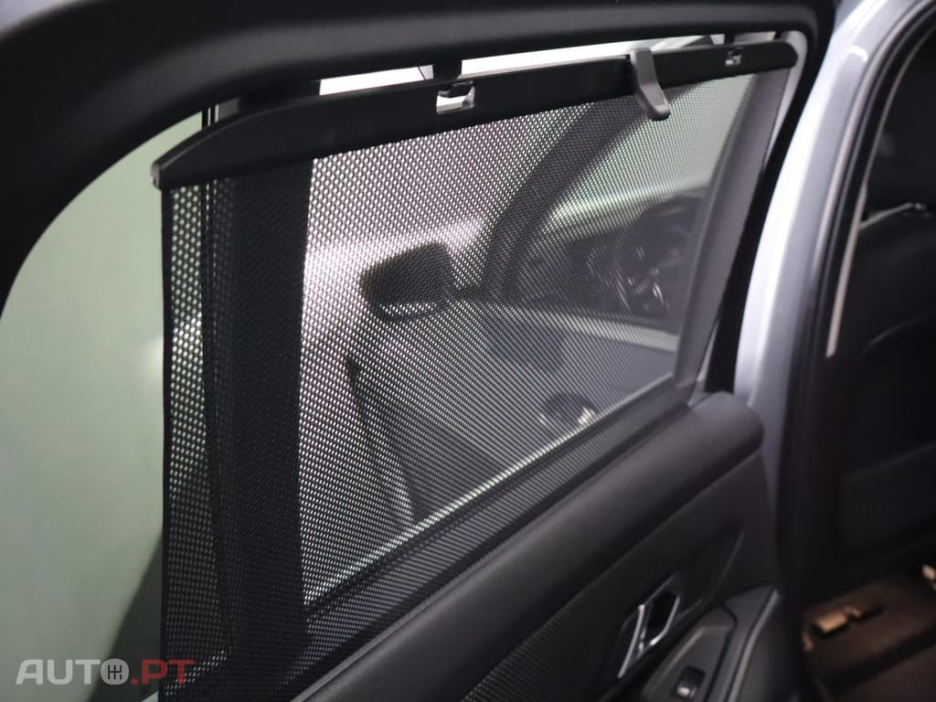 BMW 320 d Auto
