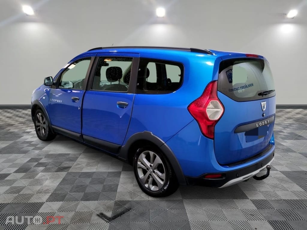 Dacia Lodgy 1.5 dCi Stepway 7L