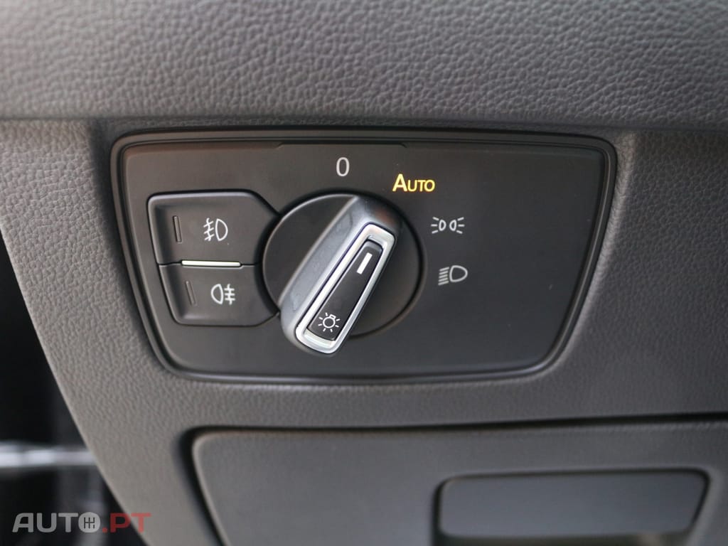 Volkswagen Passat Variant 2.0 TDi Business DSG