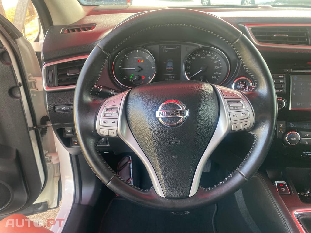 Nissan Qashqai 1.5 dCi Acenta Nissan Connect