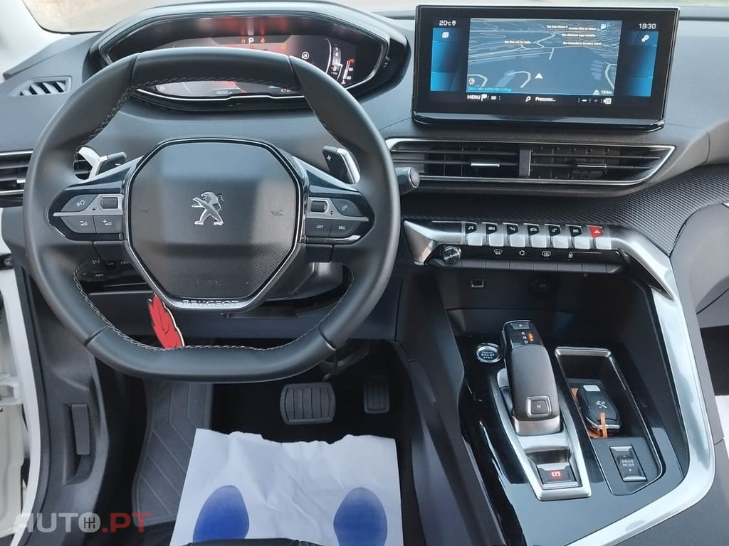 Peugeot 5008 1.5 BlueHDi Allure Pack EAT8