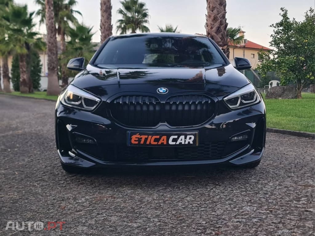 BMW 118 d Pack Desportivo M
