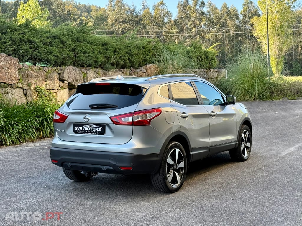 Nissan Qashqai 1.5 dCi Tekna