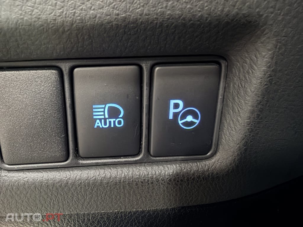 Toyota C-HR 1.8 HSD Exclusive+P.Luxury