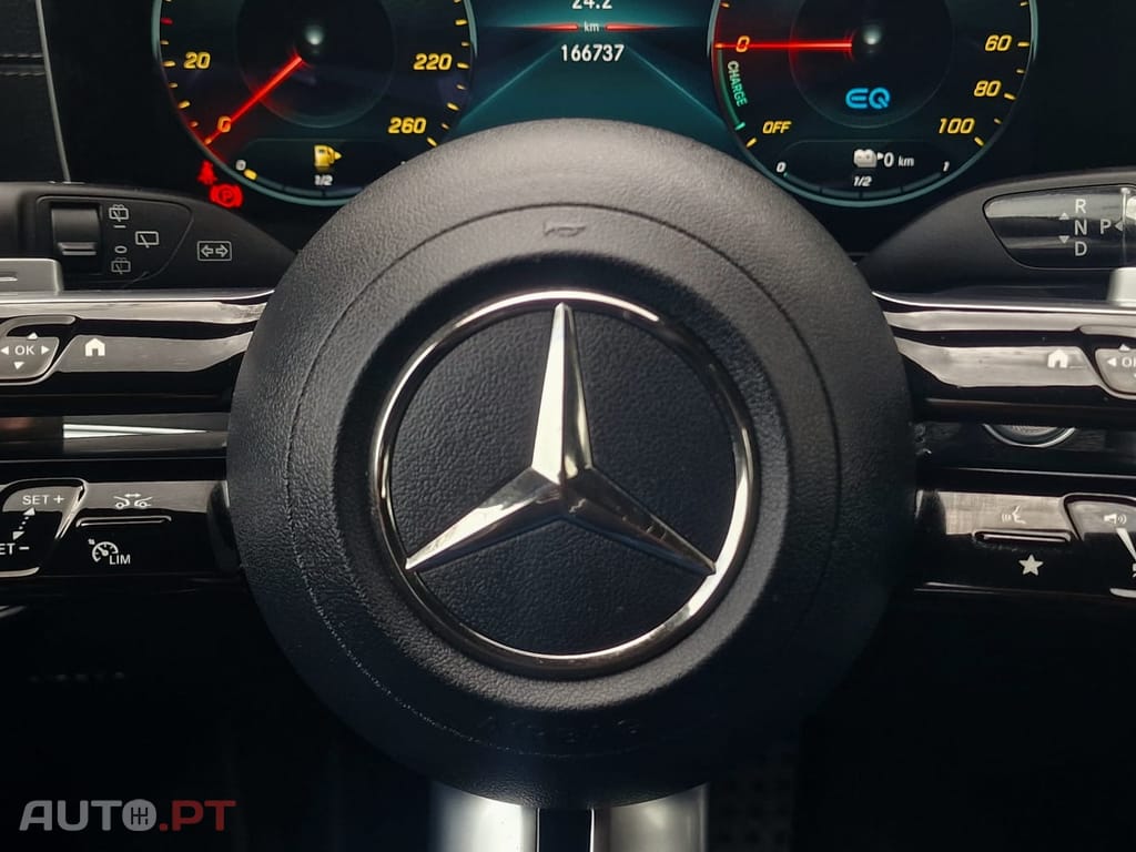 Mercedes-Benz E 300 DE 9G-TRONIC AMG LINE