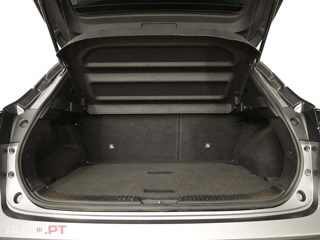 Nissan Qashqai 1.3 DIG-T N-Connecta LED Xtronic