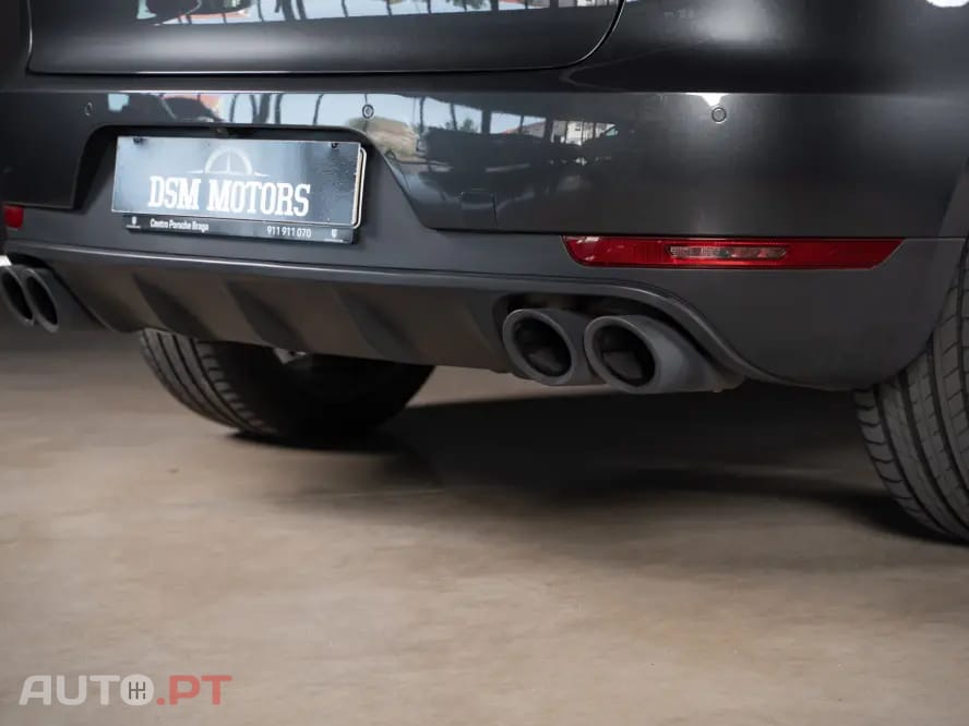 Porsche Macan S