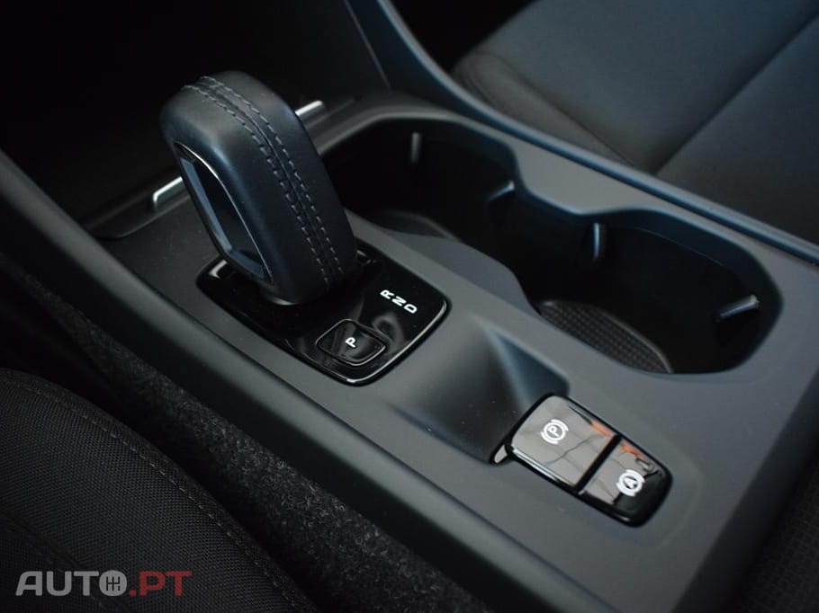 Volvo XC40 1.5 T5 PHEV R-Design Expression