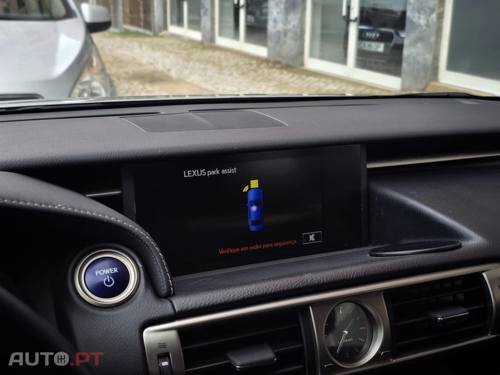 Lexus IS 300 Executive+