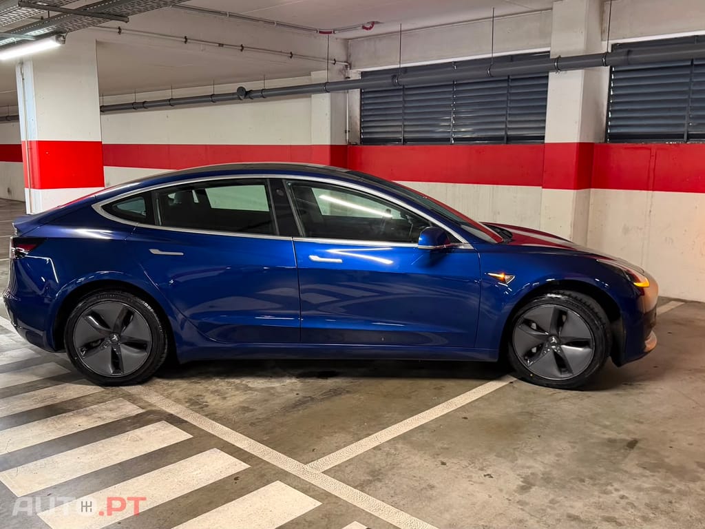 Tesla Model 3 Standard Range Plus RWD