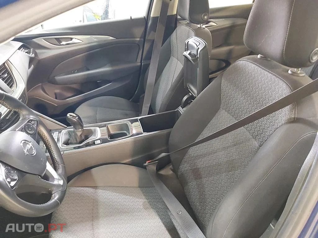Opel Insignia 1.6 CDTi Business Edition